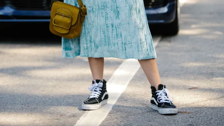 how vans combine women's trend sneakers fall 2023